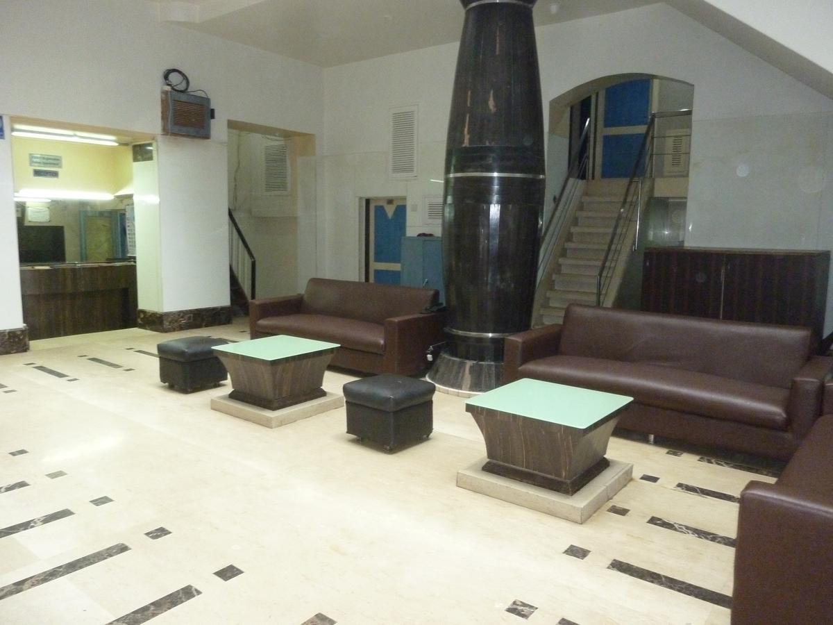 Hotel Stars Мумбаи Экстерьер фото